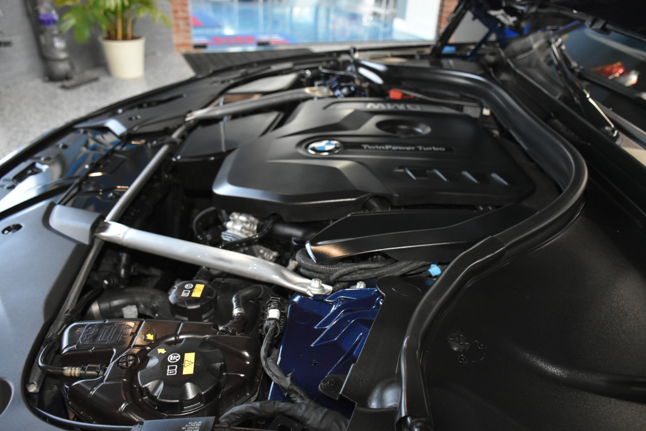 BMW 5-Series 530i xDrive 2019