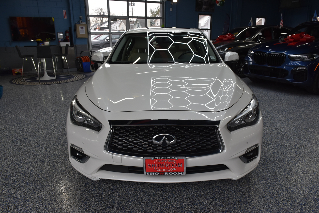 Infiniti Q50 3.0t LUXE AWD 2019