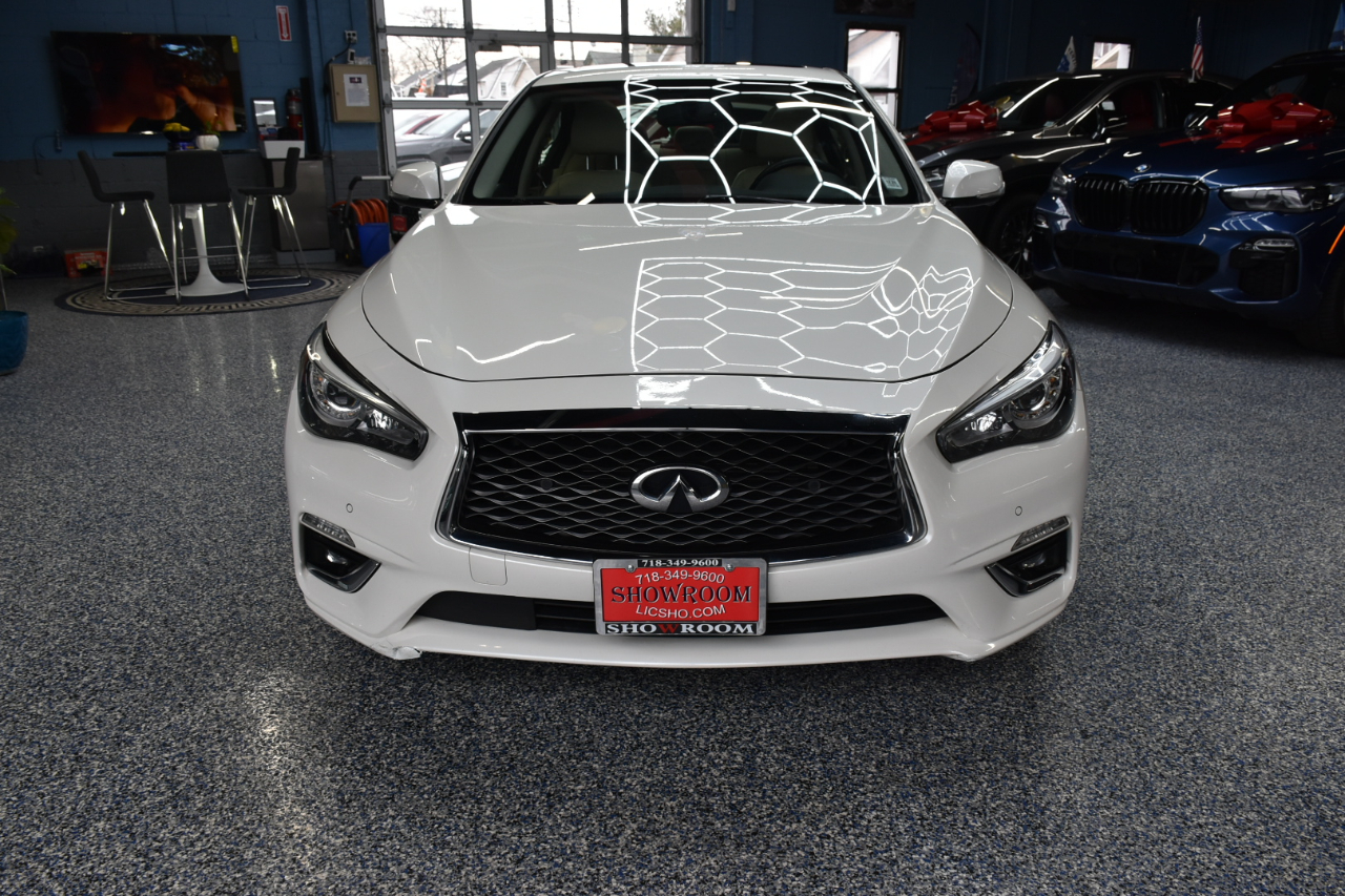 Infiniti Q50 3.0t LUXE AWD 2019