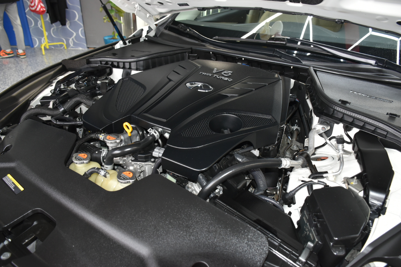 Infiniti Q50 3.0t LUXE AWD 2019