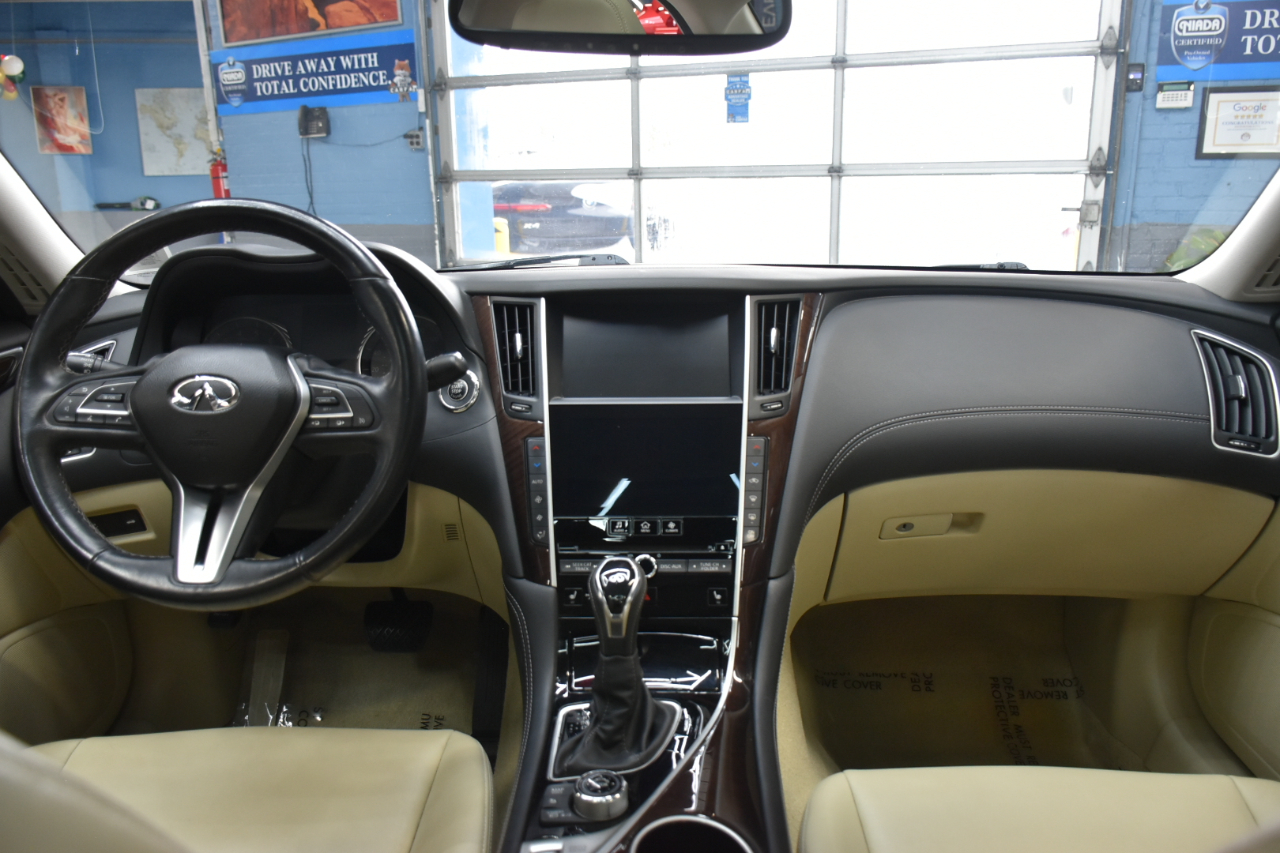 Infiniti Q50 3.0t LUXE AWD 2019