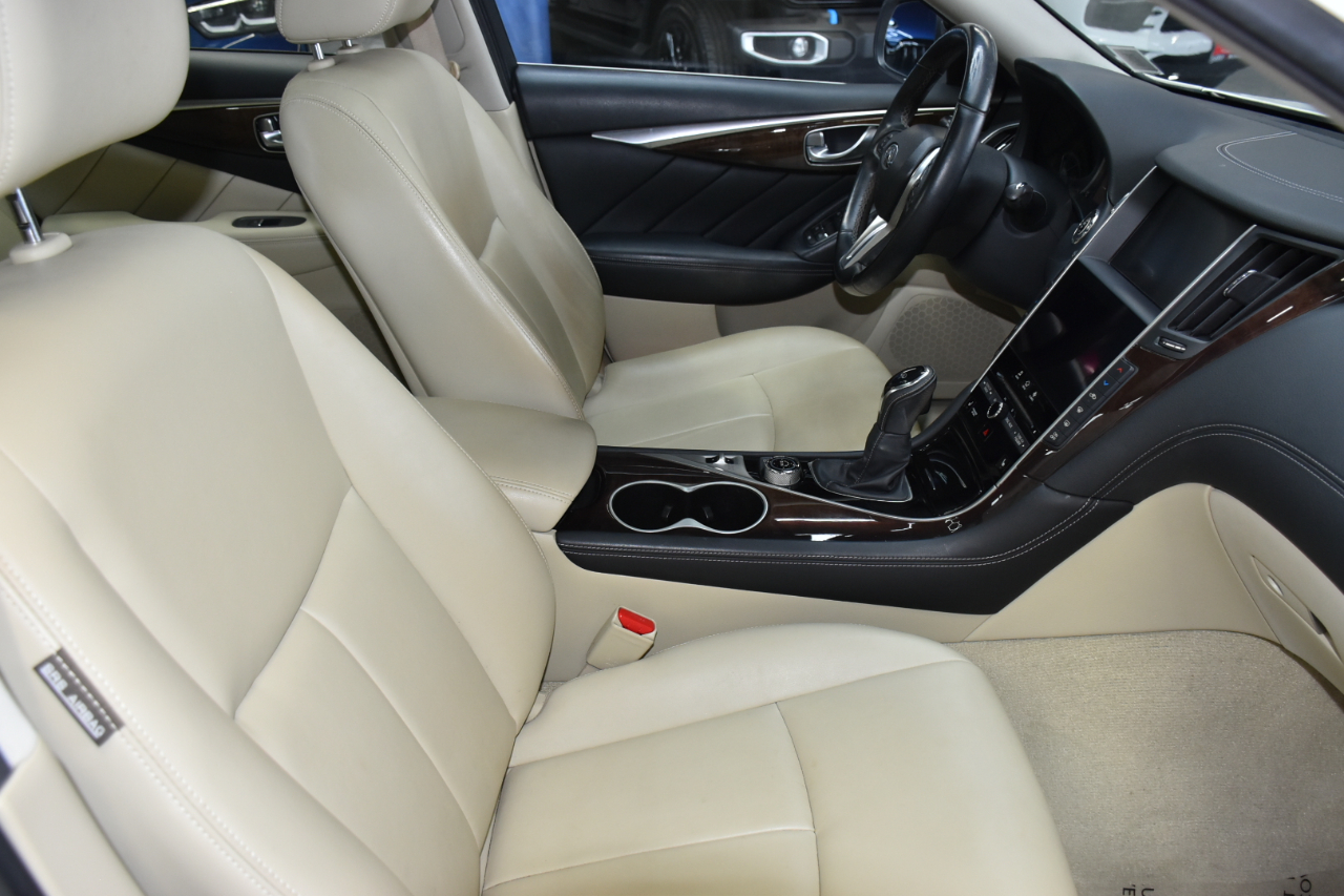 Infiniti Q50 3.0t LUXE AWD 2019