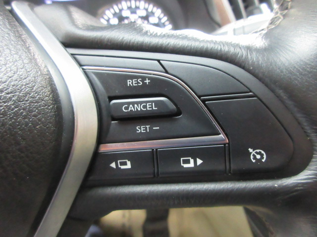 Infiniti Q50 3.0t LUXE AWD 2019