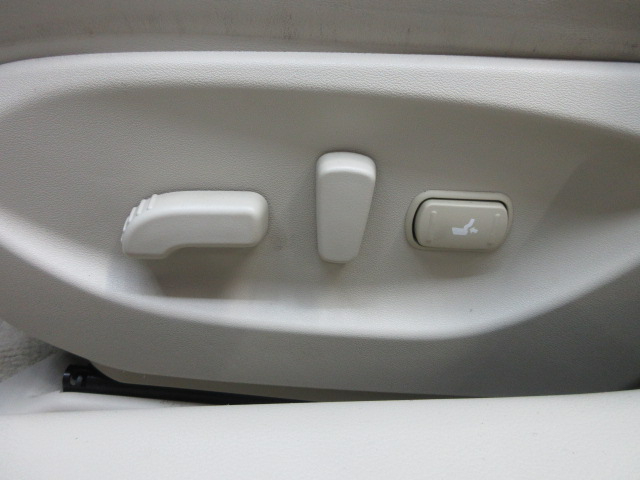 Infiniti Q50 3.0t LUXE AWD 2019