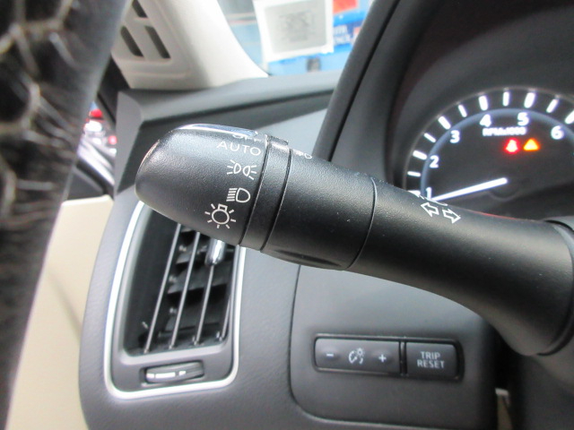 Infiniti Q50 3.0t LUXE AWD 2019