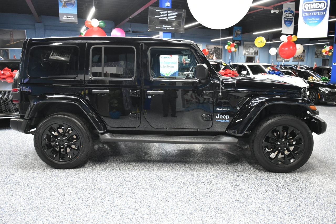 Jeep Wrangler 4xe Unlimited Sahara 2021