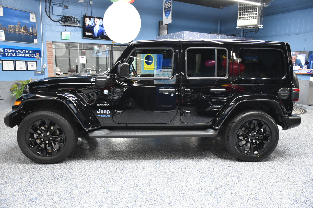 Jeep Wrangler 4xe Unlimited Sahara 2021