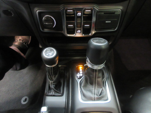 Jeep Wrangler 4xe Unlimited Sahara 2021