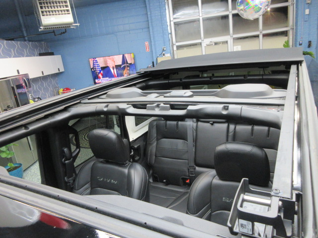 Jeep Wrangler 4xe Unlimited Sahara 2021