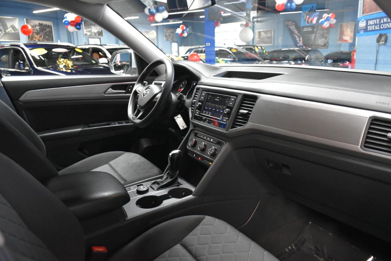 Volkswagen Atlas V6 SE w/Technology 4MOTION 2018