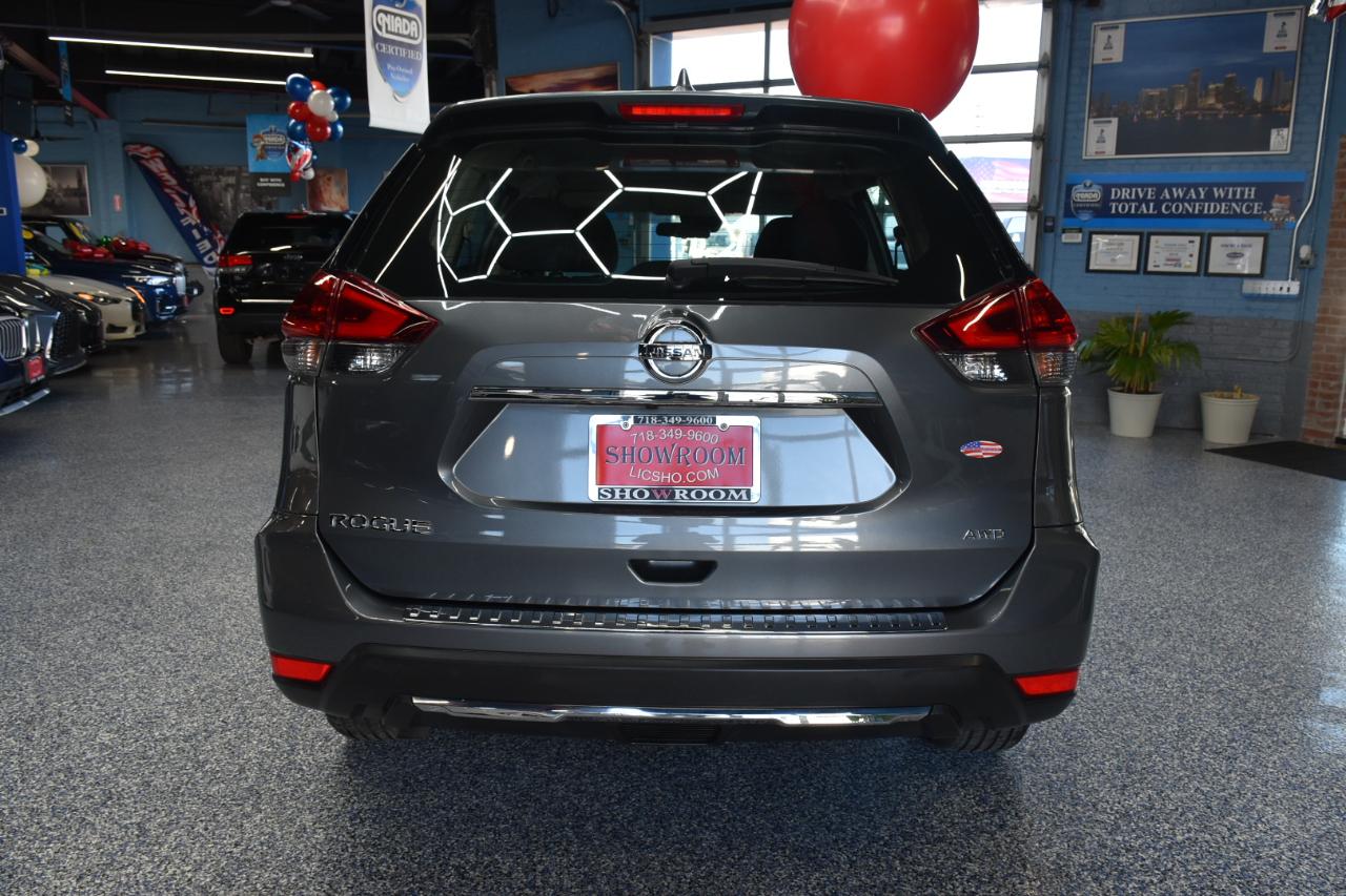 Nissan Rogue SV 4D SUV AWD 2020