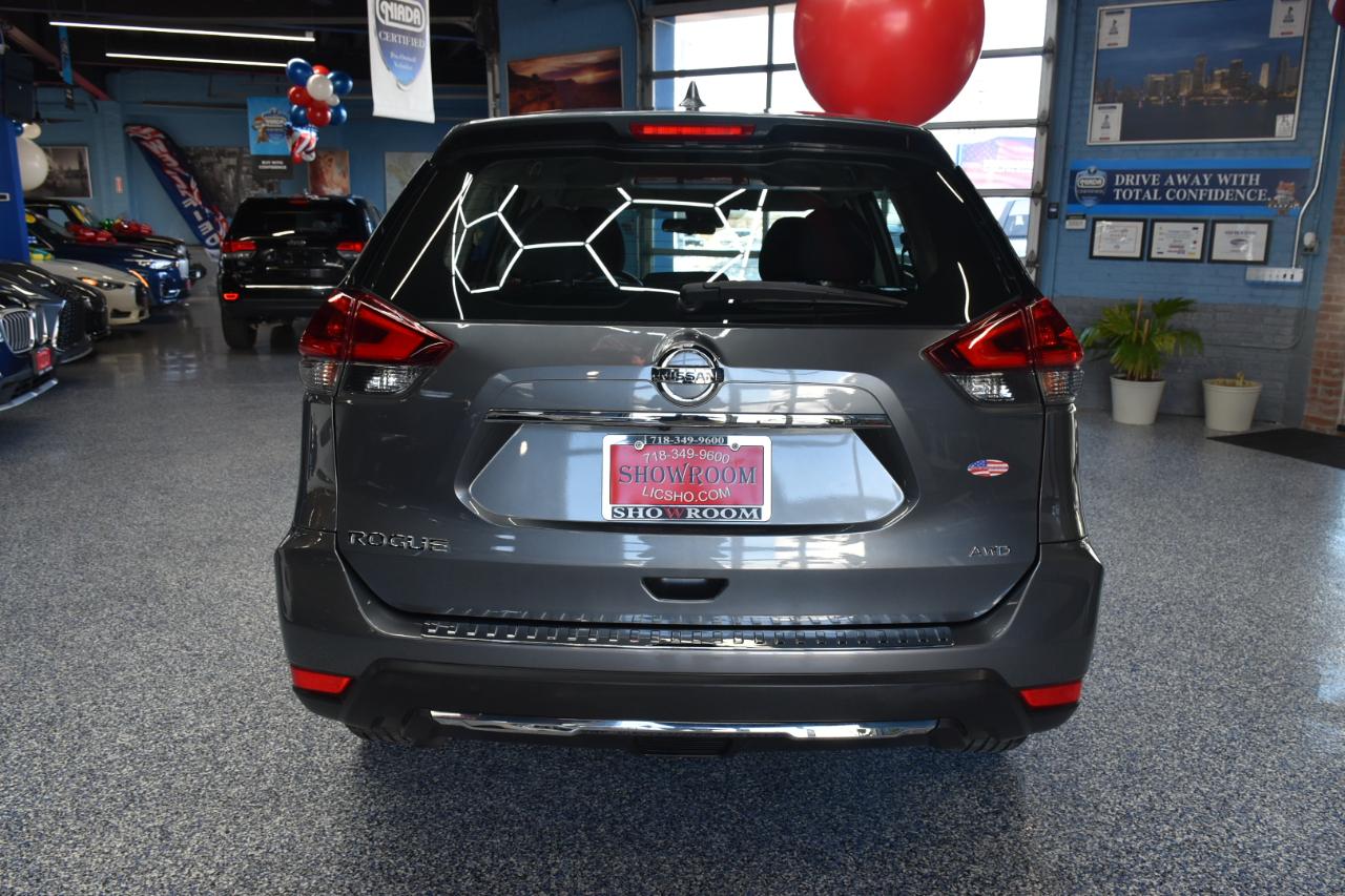 Nissan Rogue SV 4D SUV AWD 2020