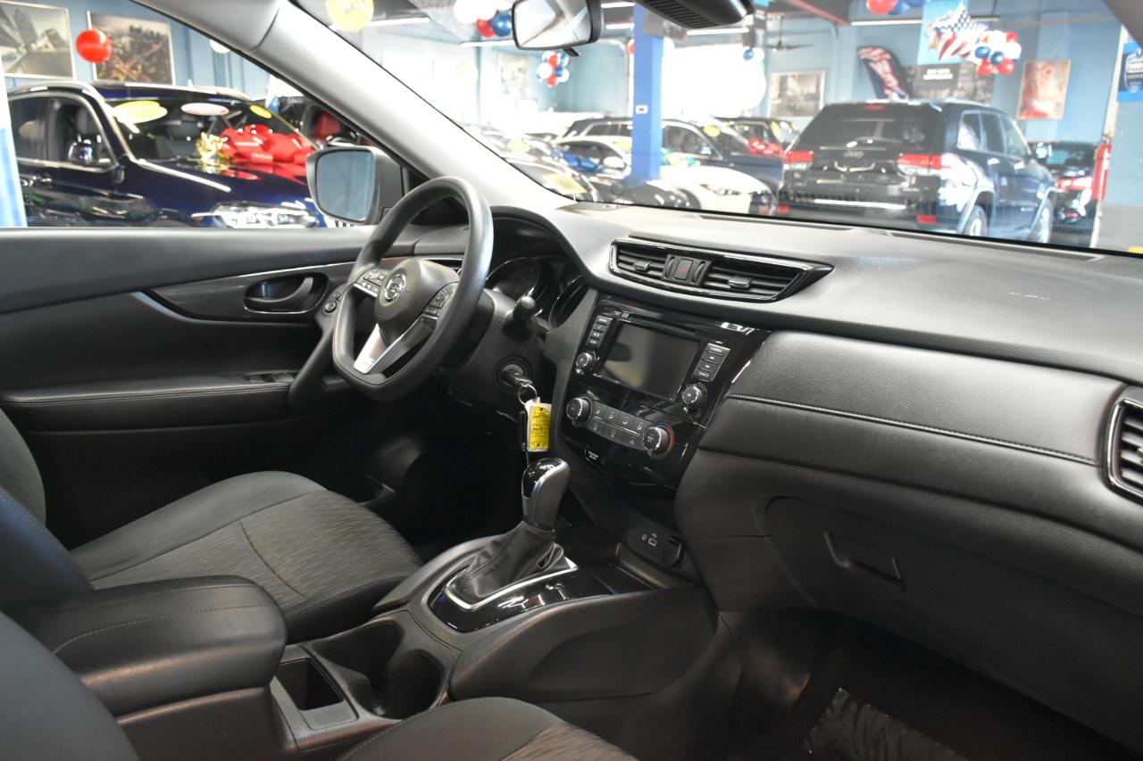 Nissan Rogue SV 4D SUV AWD 2020