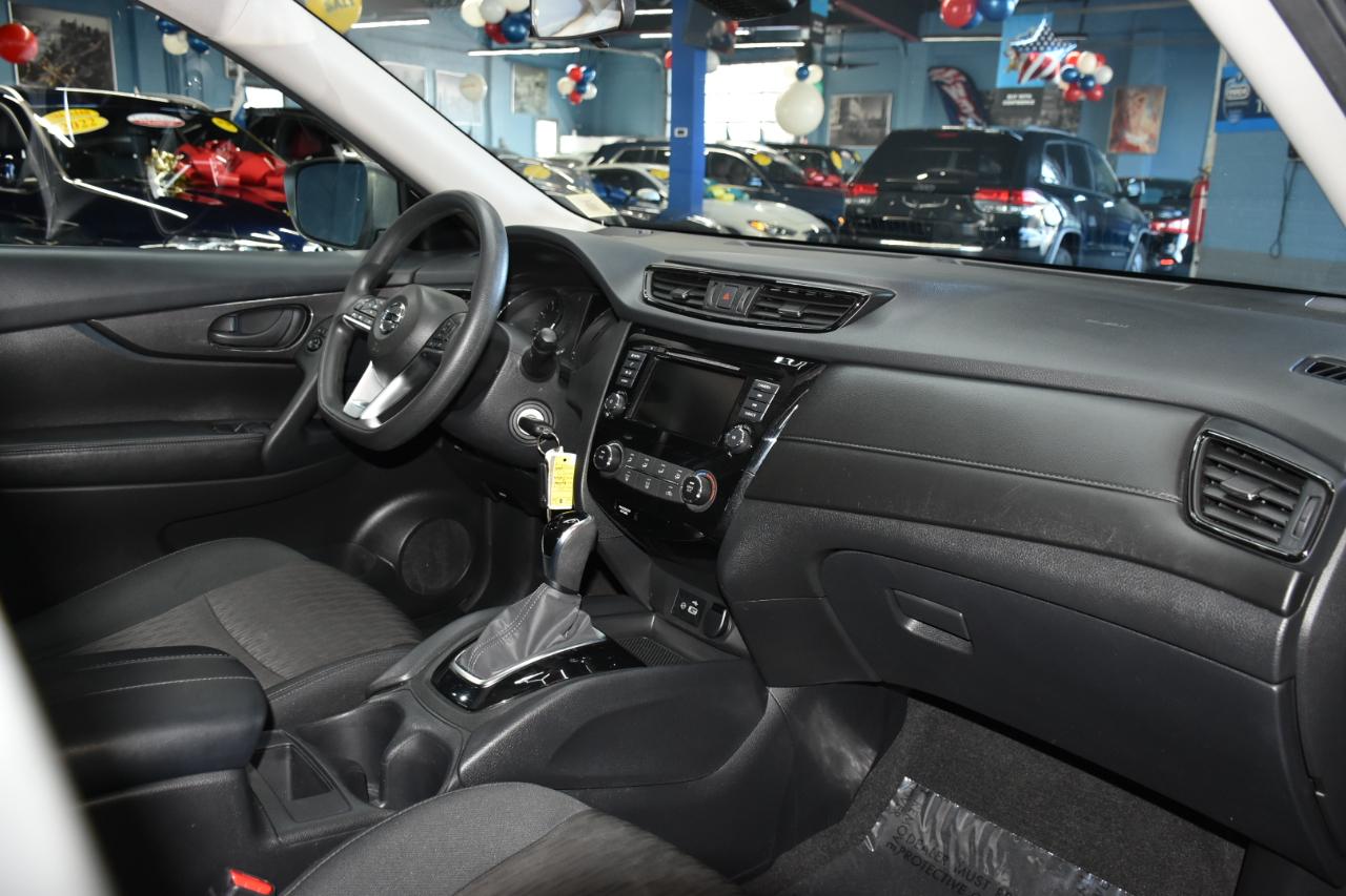 Nissan Rogue SV 4D SUV AWD 2020