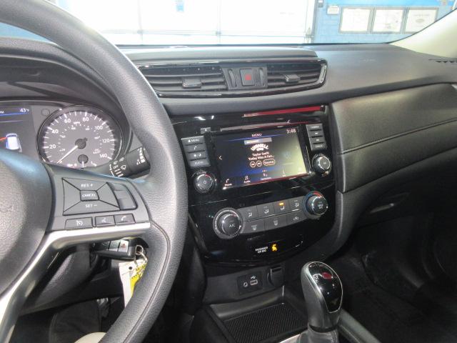 Nissan Rogue SV 4D SUV AWD 2020