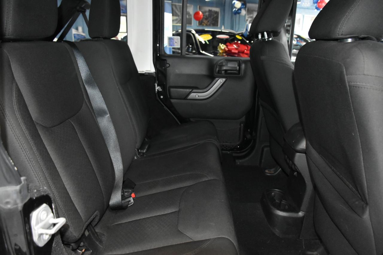 Jeep Wrangler Unlimited Sport 4WD 2016