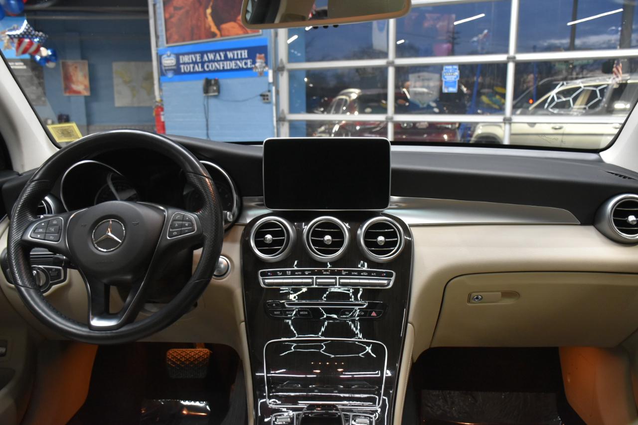 Mercedes-Benz GLC-Class GLC300 4MATIC 2018
