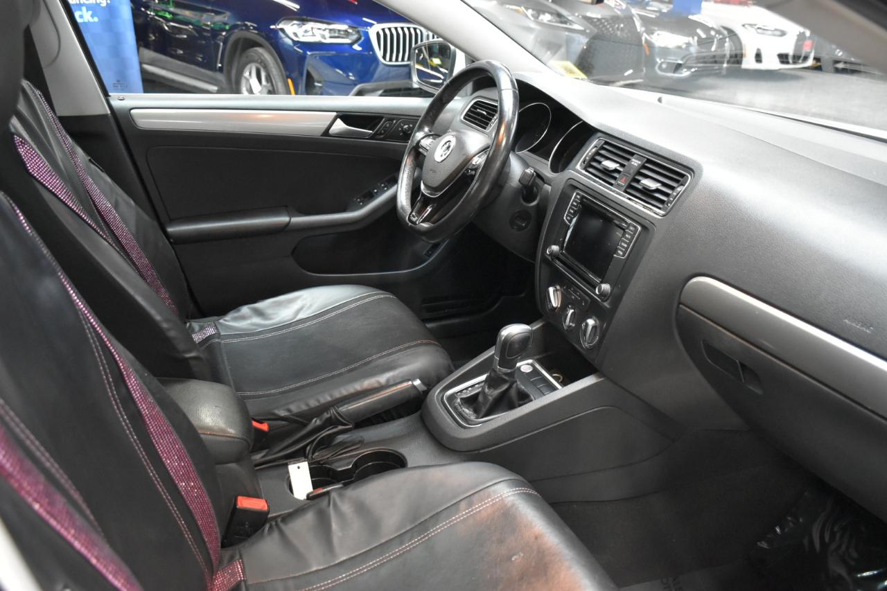 Volkswagen Jetta 1.4T SE 6A 2017