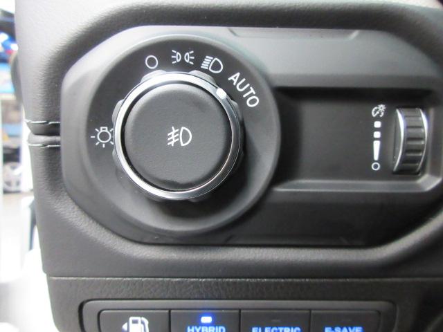 Jeep Wrangler 4xe Sahara 2025