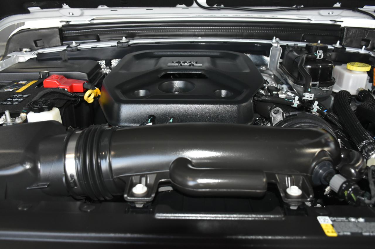 Jeep Wrangler 4xe Sahara 2025