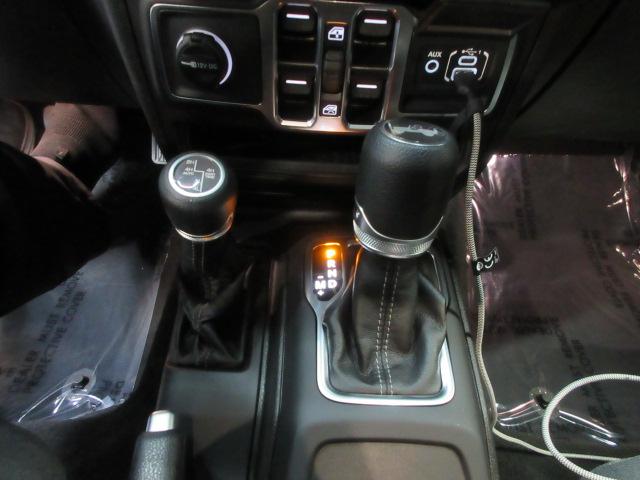 Jeep Wrangler 4xe Sahara 2025