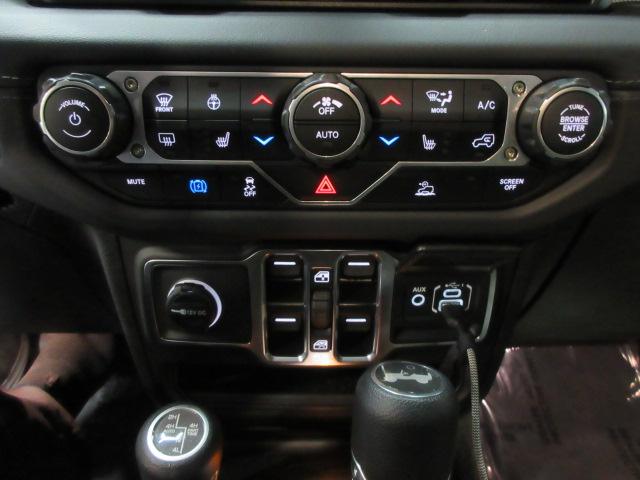 Jeep Wrangler 4xe Sahara 2025