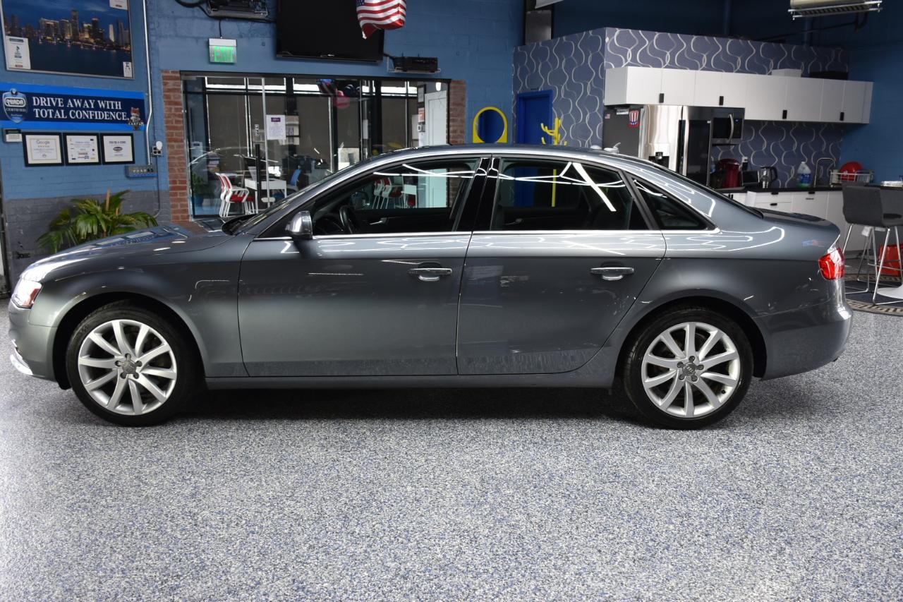 Audi A4 2.0T Prestige quattro Sedan 2013