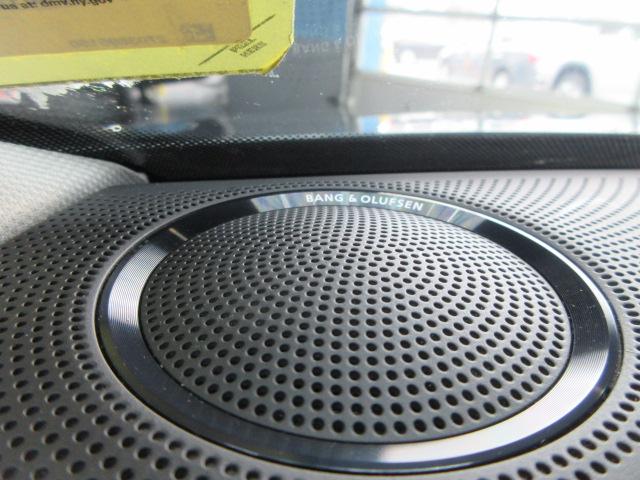 Audi A4 2.0T Prestige quattro Sedan 2013