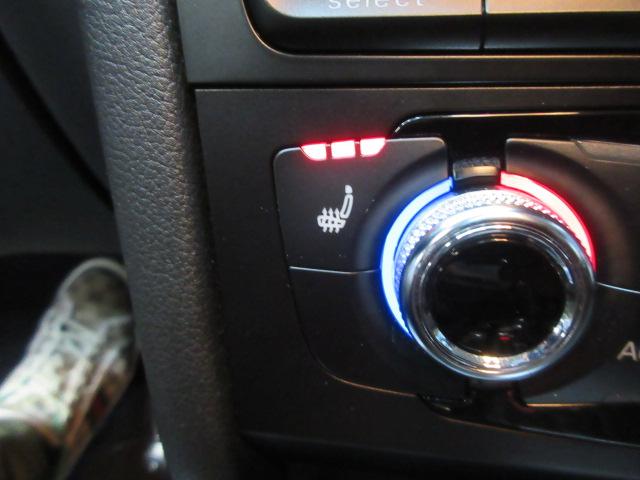 Audi A4 2.0T Prestige quattro Sedan 2013