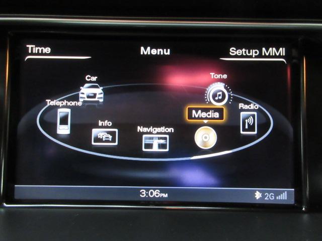 Audi A4 2.0T Prestige quattro Sedan 2013