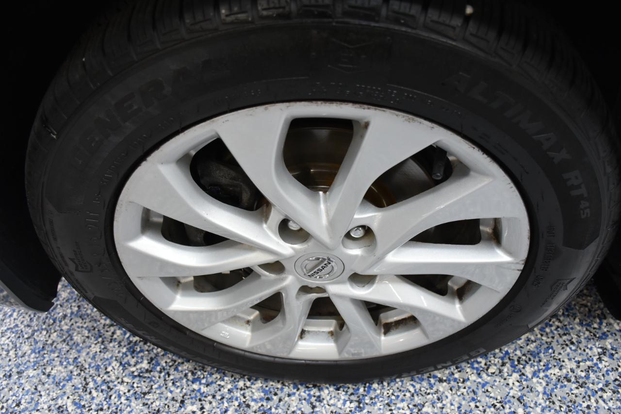 Nissan Sentra SV 4D Sedan 2019