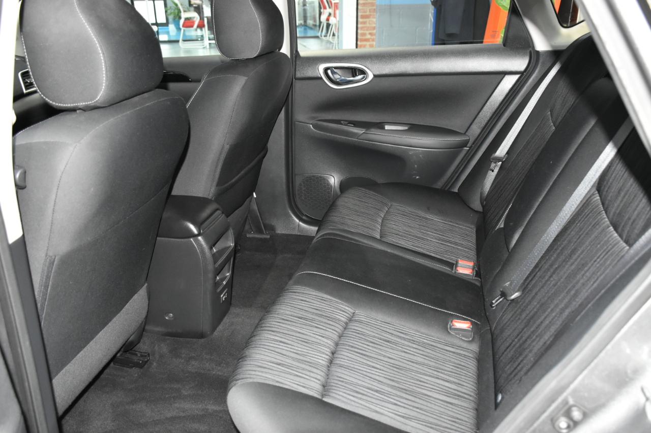 Nissan Sentra SV 4D Sedan 2019