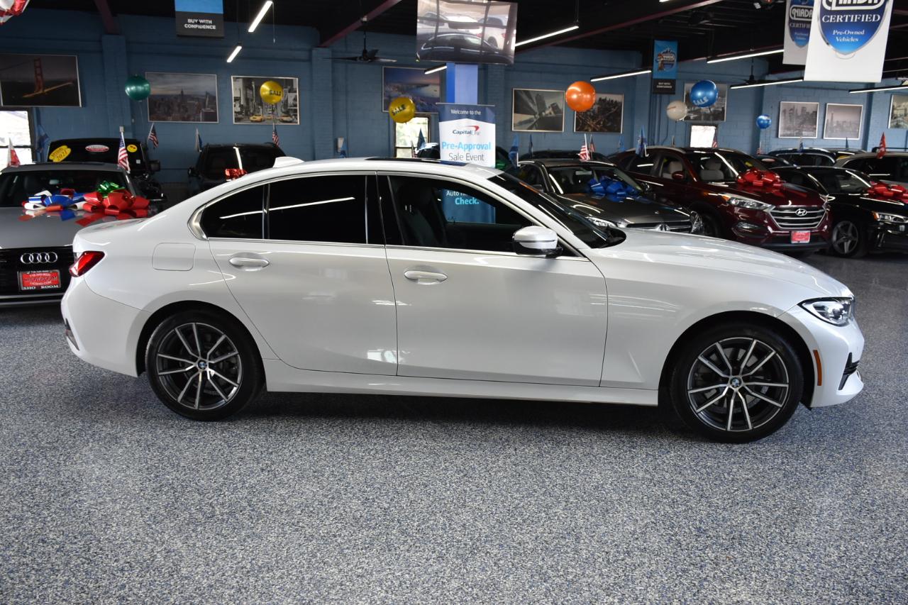 BMW 3-Series 330i xDrive 2021