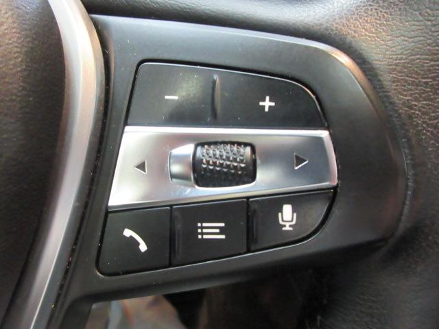 BMW 3-Series 330i xDrive 2021