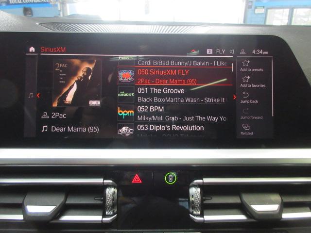 BMW 3-Series 330i xDrive 2021