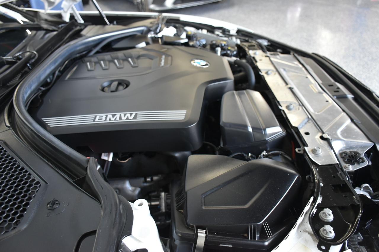 BMW 3-Series 330i xDrive 2021