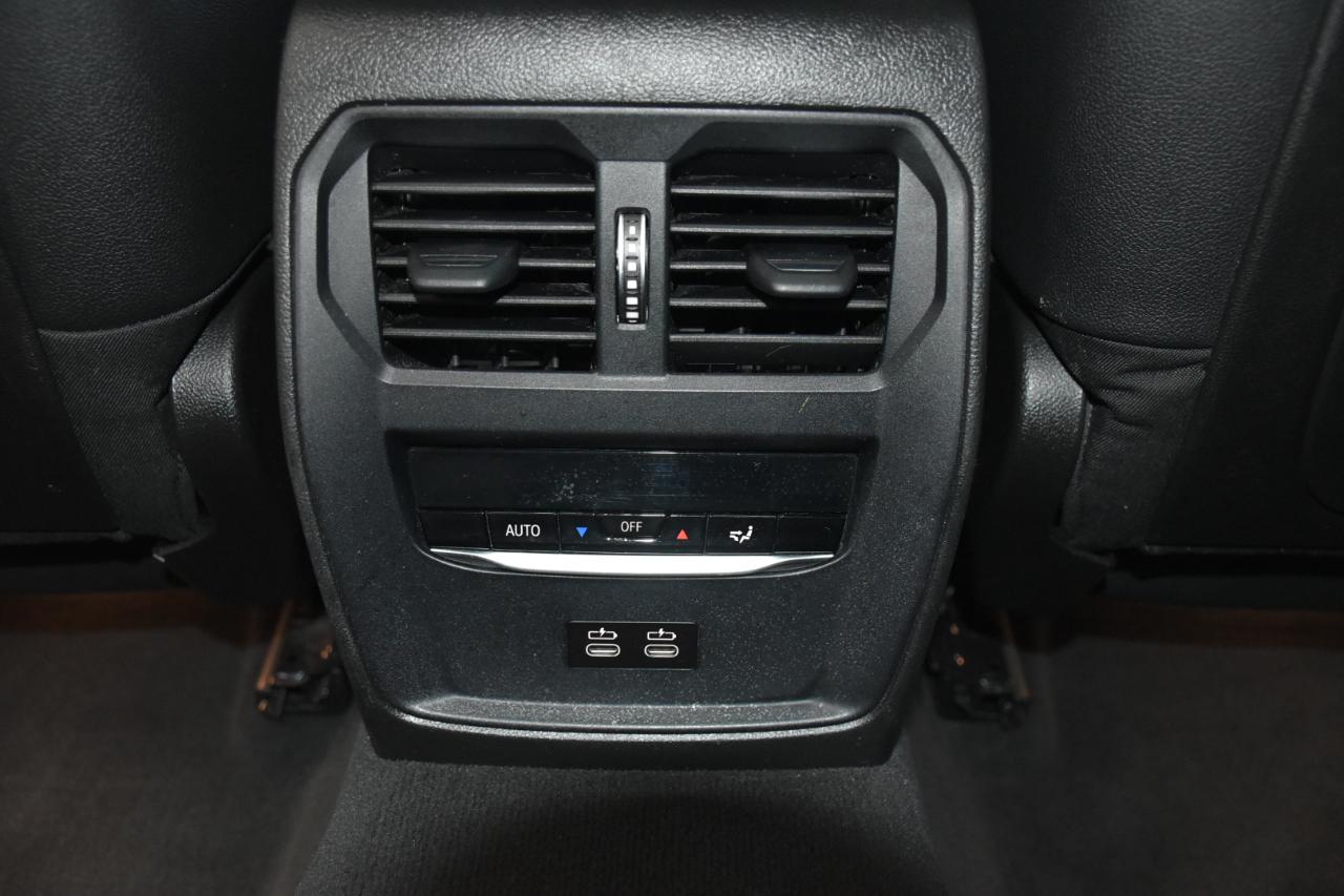 BMW 3-Series 330i xDrive 2021