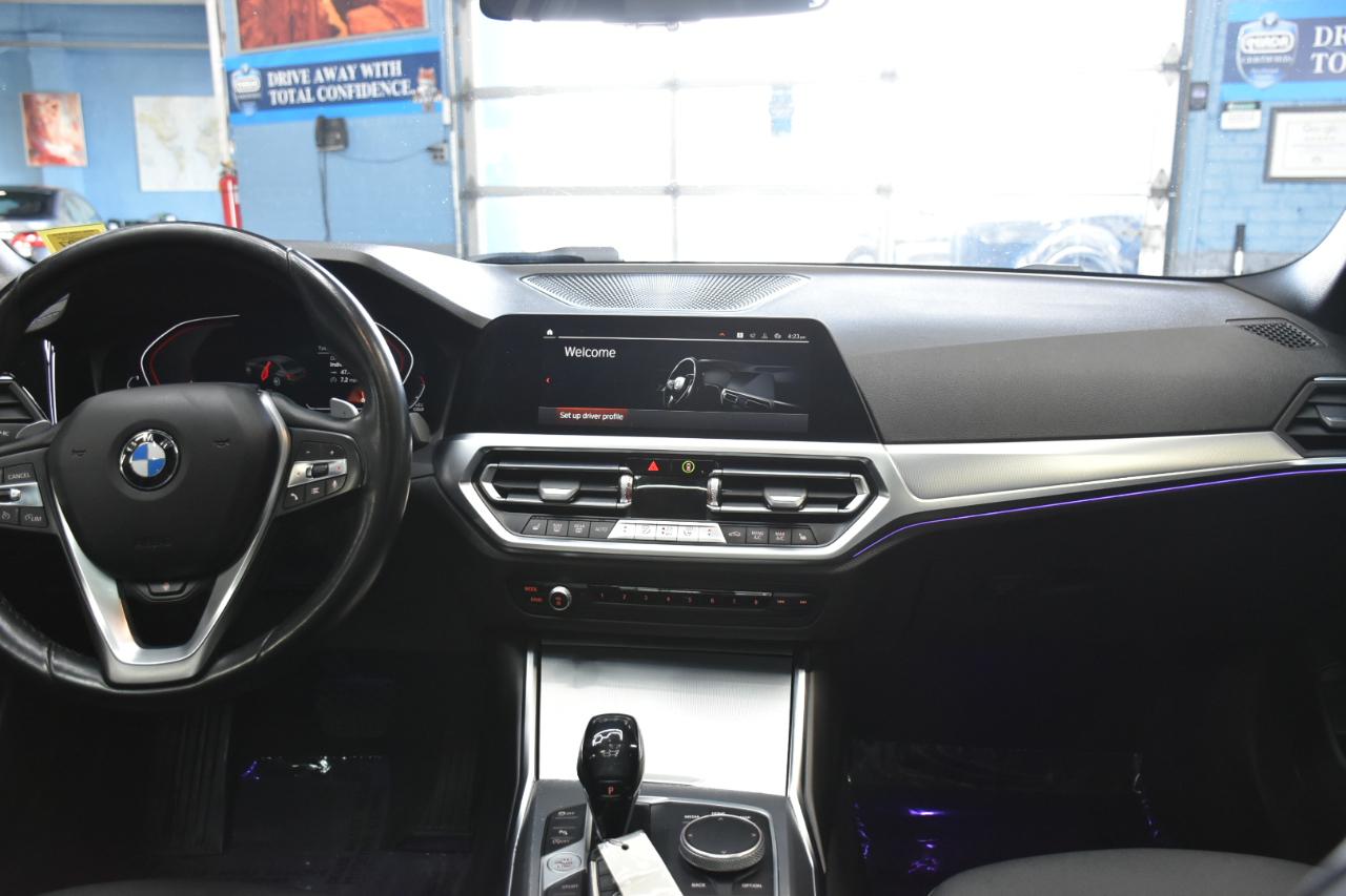 BMW 3-Series 330i xDrive 2021