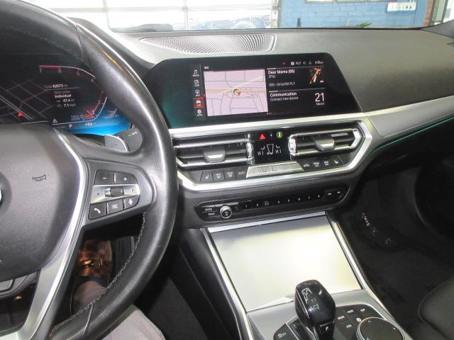 BMW 3-Series 330i xDrive 2021