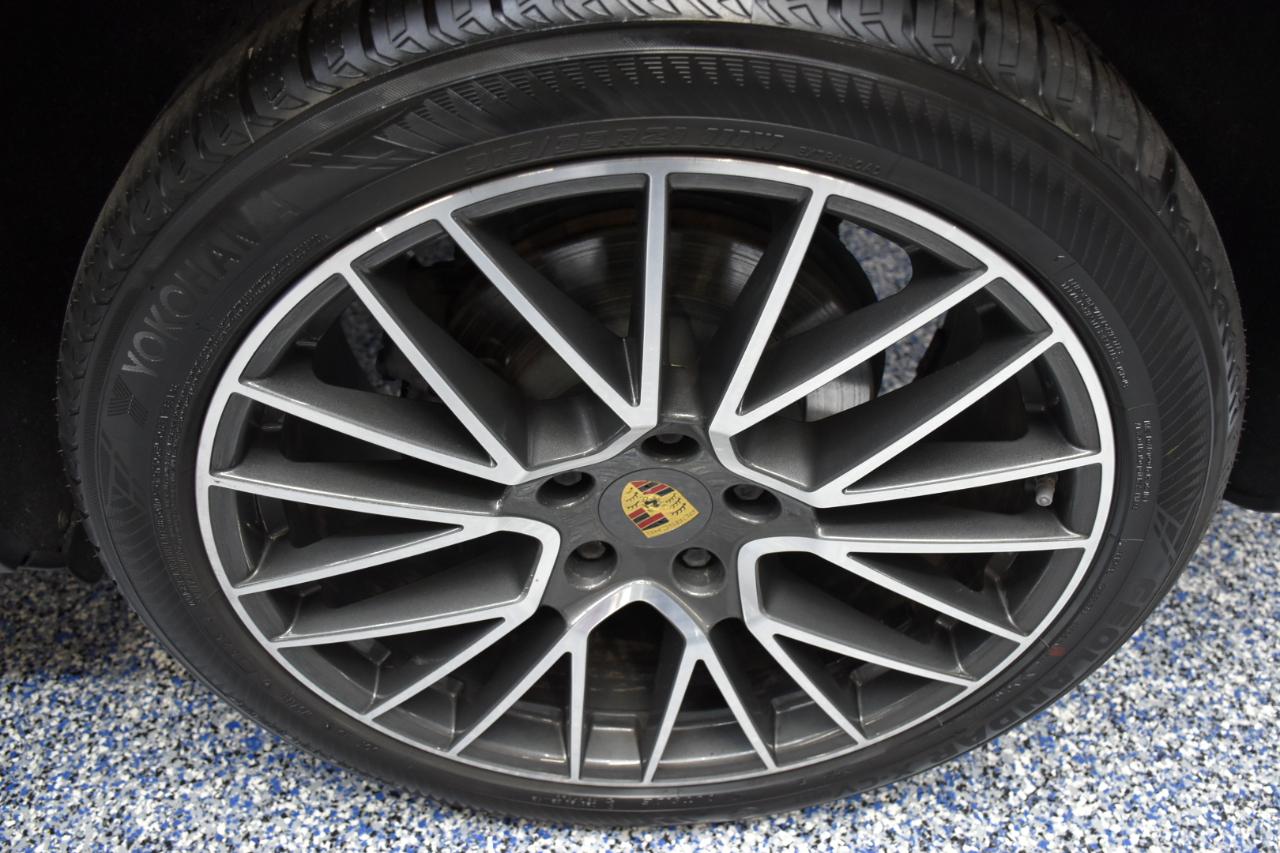 Porsche Cayenne AWD 4dr Tiptronic 2019