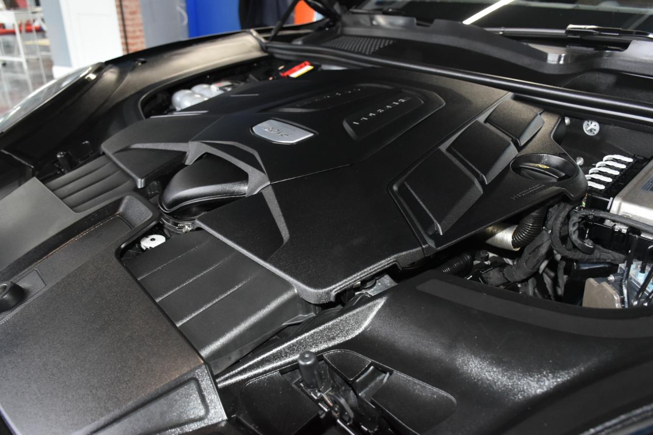 Porsche Cayenne AWD 4dr Tiptronic 2019