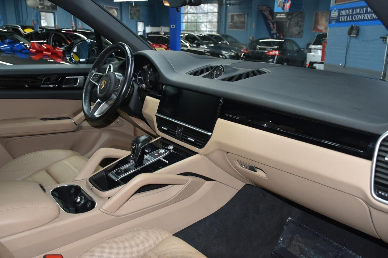 Porsche Cayenne AWD 4dr Tiptronic 2019