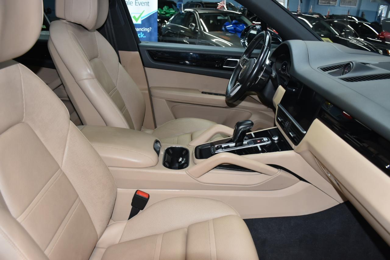 Porsche Cayenne AWD 4dr Tiptronic 2019