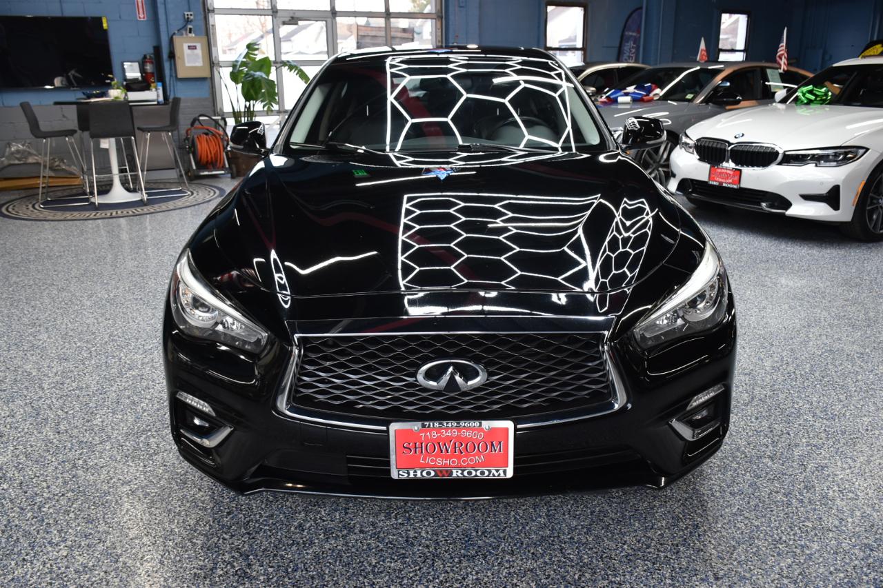 Infiniti Q50 3.0t LUXE AWD 2019