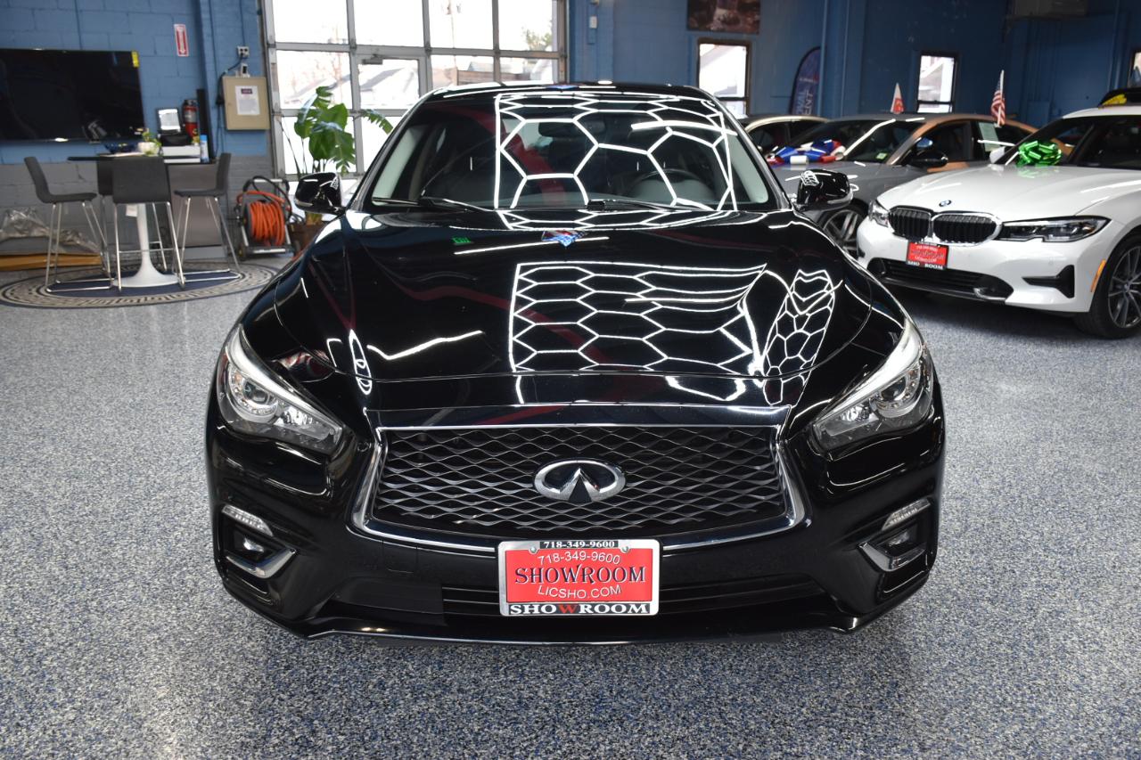 Infiniti Q50 3.0t LUXE AWD 2019