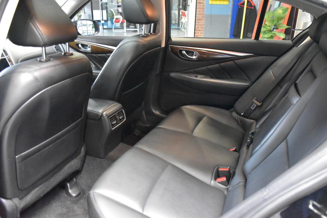 Infiniti Q50 3.0t LUXE AWD 2019