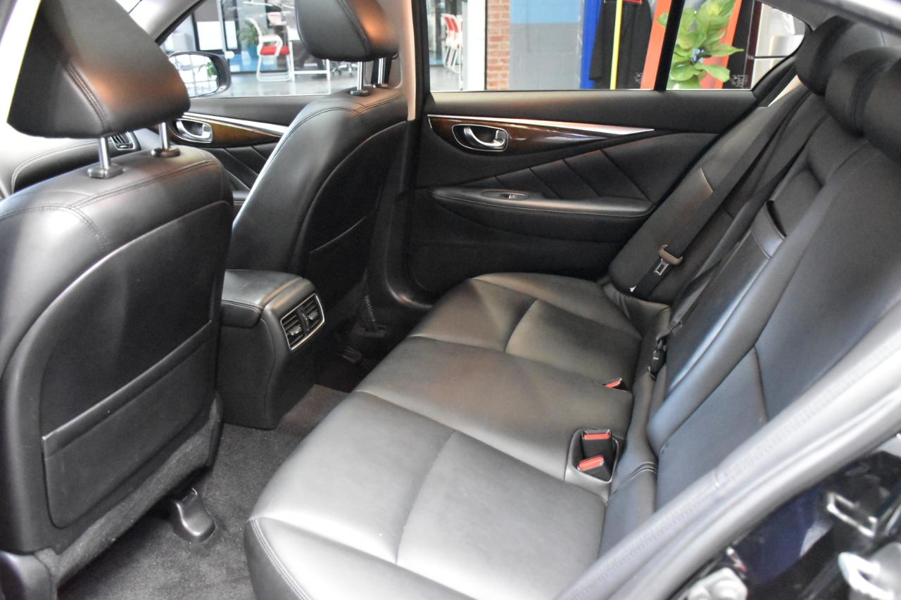 Infiniti Q50 3.0t LUXE AWD 2019