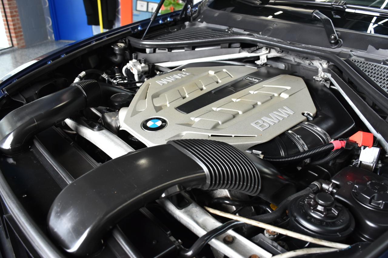 BMW X6 xDrive50i 2010