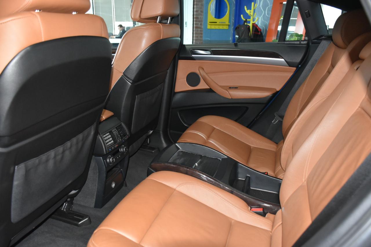 BMW X6 xDrive50i 2010