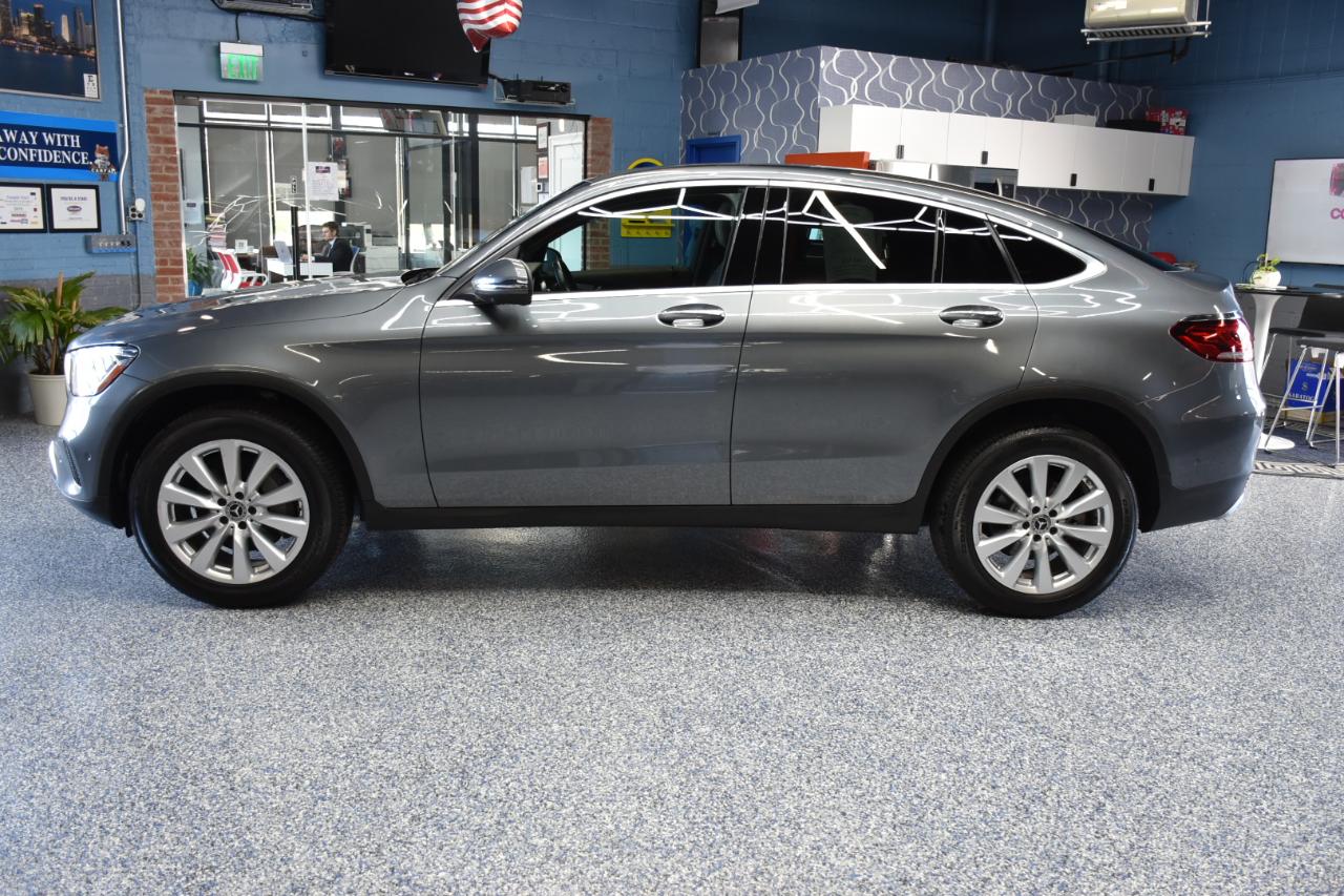 Mercedes-Benz GLC-Class Coupe GLC300 4MATIC 2021